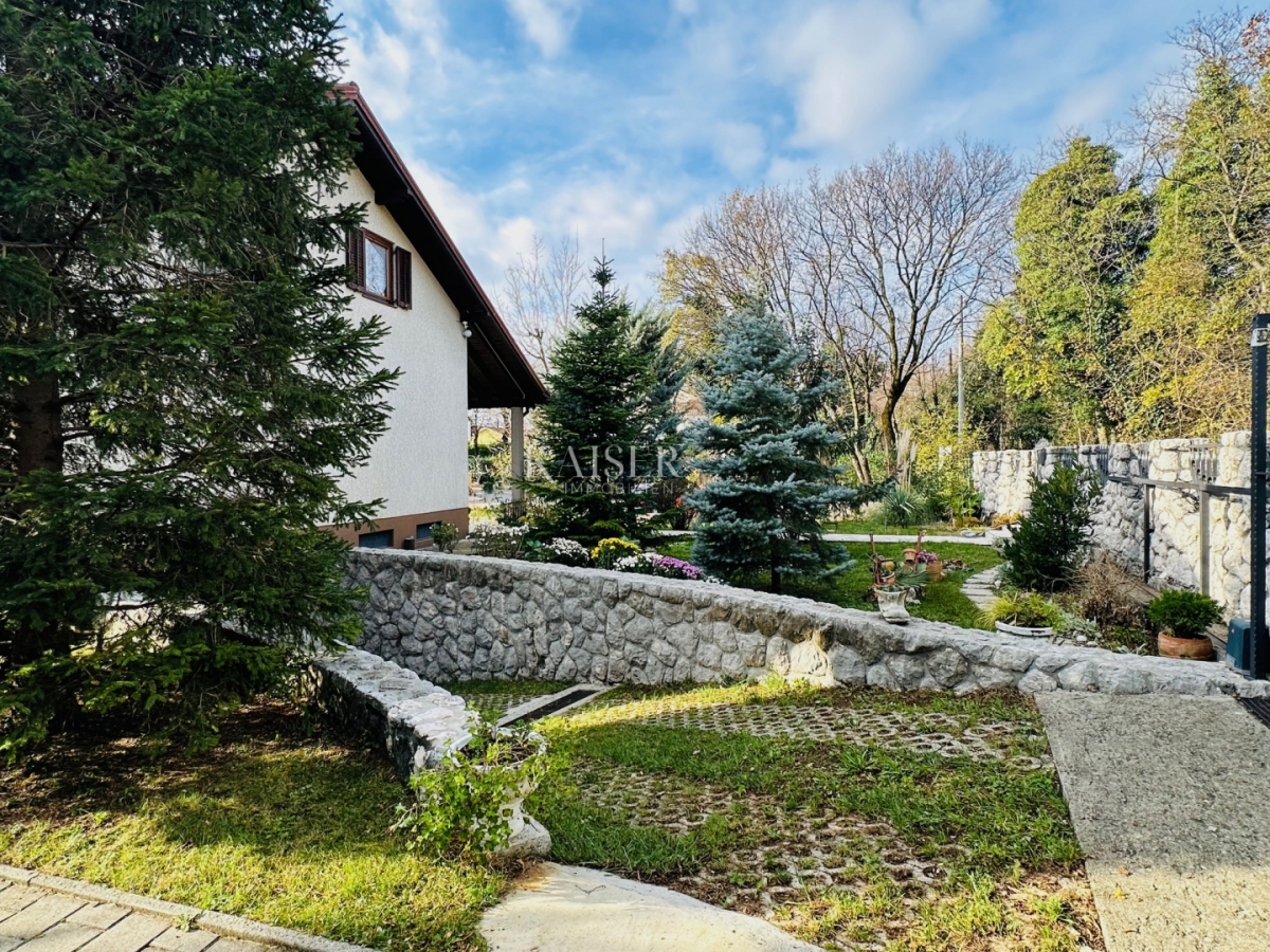 Dražice - freistehendes Familienhaus, 230m2