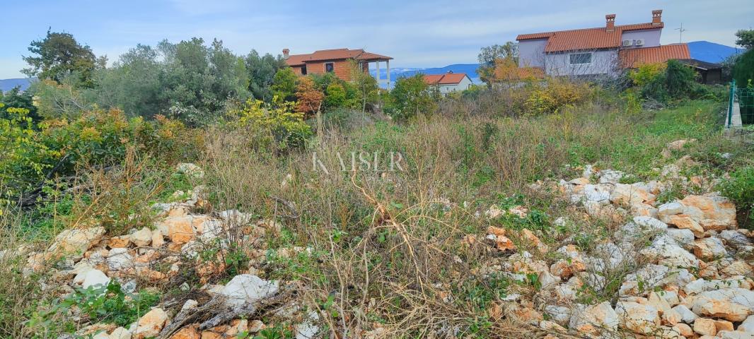 Istra, Labin - građevinsko zemljište, 840 m2