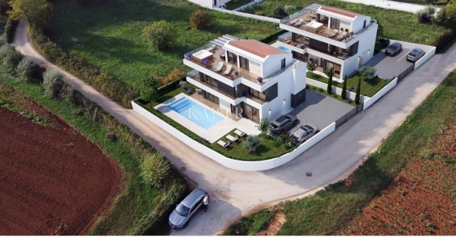 Istria, Poreč - 4 km, villa with roof terrace and swimming pool