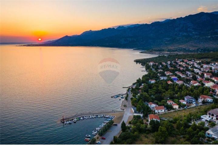 Građevinsko zemljište sa pogledom na more