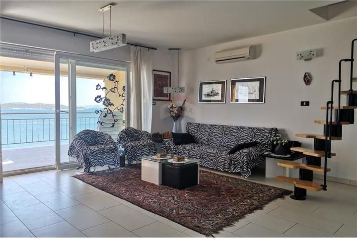 Drage - apartment with beautiful sea view