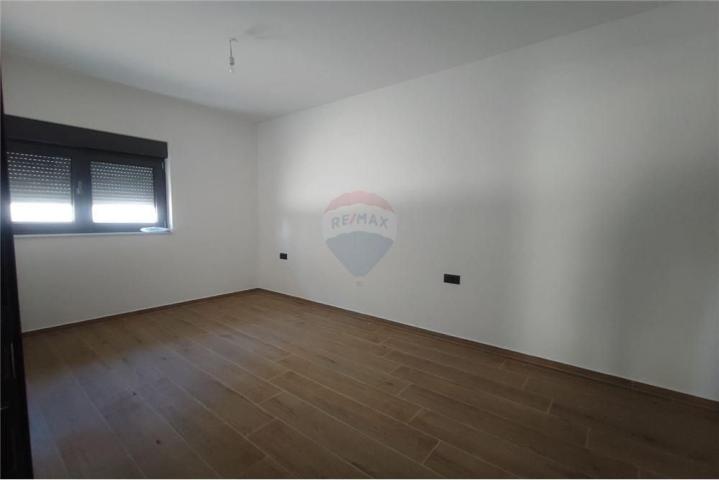 APARTMAN U KOŽINU - PRIZEMLJE