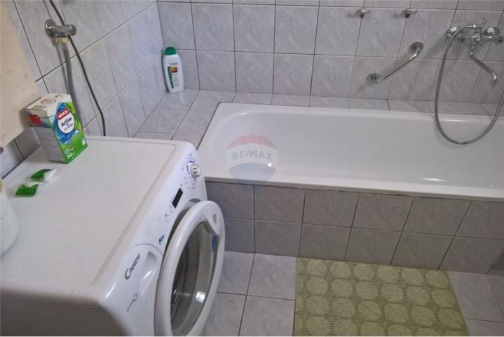 VIR - PRIZEMLJE, DVOSOBNI APARTMAN, 1. RED DO MORA