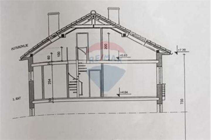 KVALITETNI STAN / APARTMAN U ARBANASIMA-50m od MORA