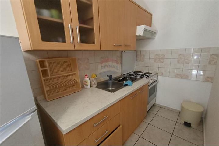 Bošana, Pag - kuća s šest apartmana - LOKACIJA