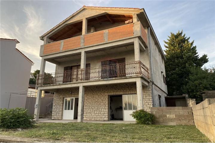 Haus Maslenica, Jasenice, 263m2