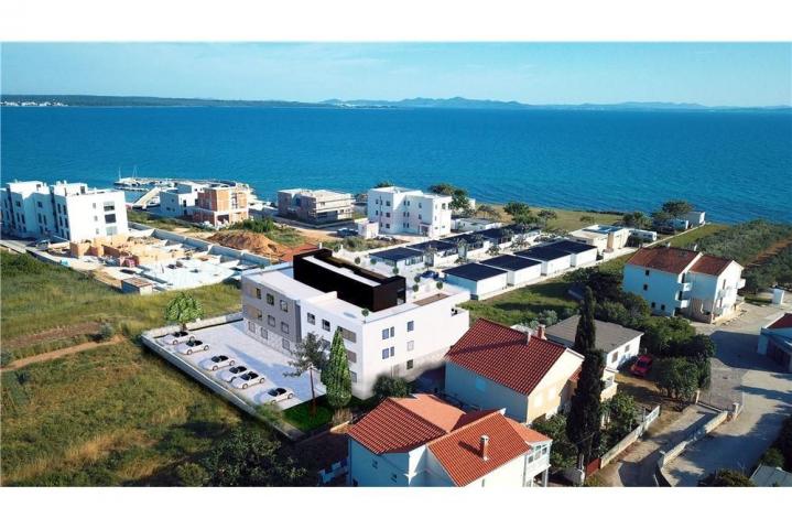 PRIVLAKA - 2-SOBNI STAN, PRIZEMLJE 87, 86 m2