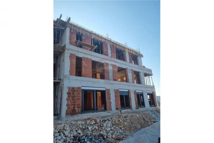 SABUNIKE - 3-SOBNI APARTMAN, 2. KAT 119, 86 m2