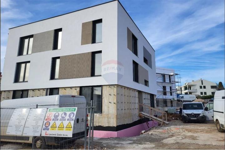 ZADAR, DIKLO - APARTMAN A2, PRIZEMLJE 103, 66 m2