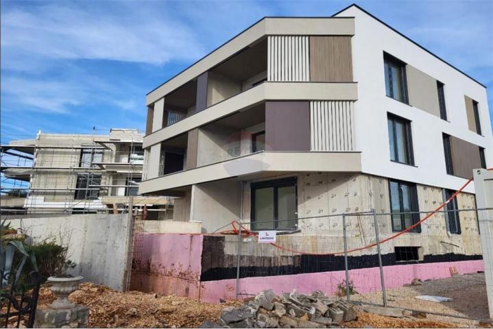 ZADAR, DIKLO - APARTMAN A2, PRIZEMLJE 103, 66 m2