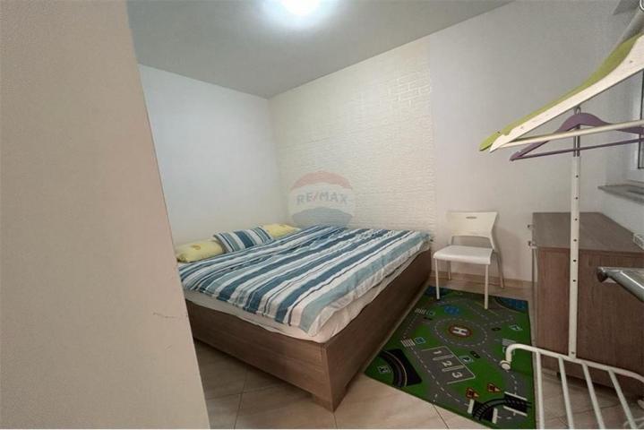 Novalja - three-room apartment near the center