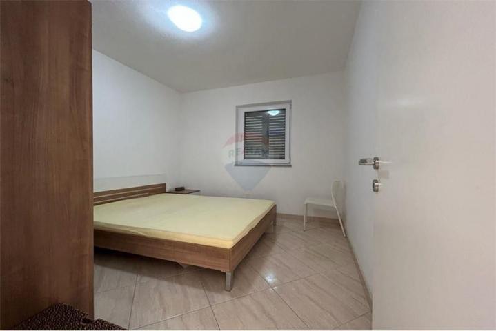 Novalja - three-room apartment near the center