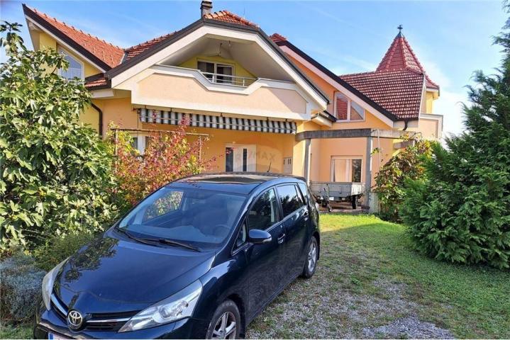 House Hruševec Kupljenski, Zaprešić - Okolica, 1.163m2