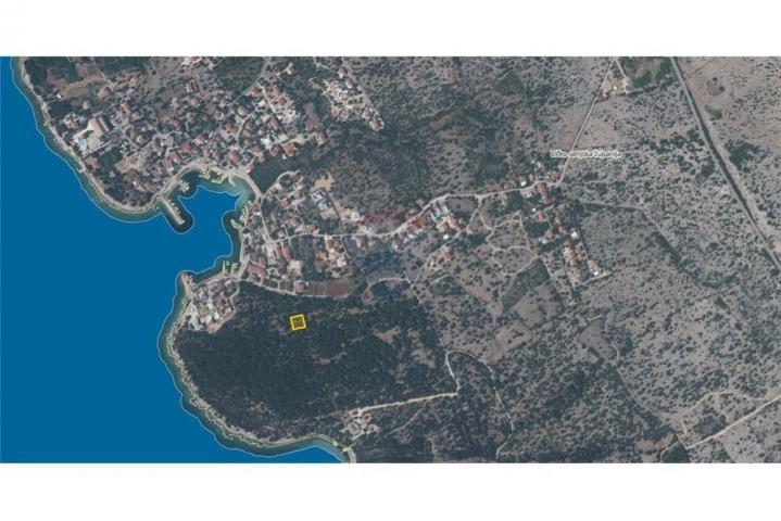 Land Lun, Novalja, 650m2