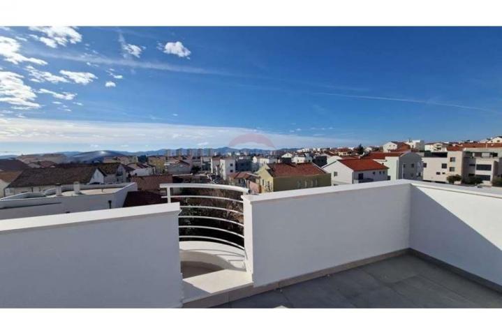 Flat Višnjik, Zadar, 121,83m2