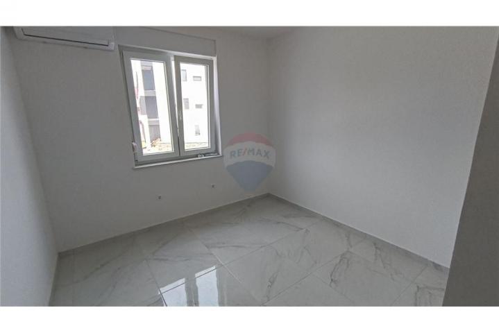 Flat Novalja, 67,16m2