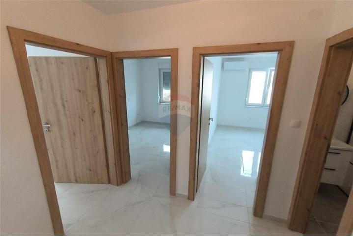 Flat Novalja, 67,16m2