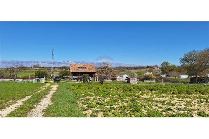 House Briševo, Poličnik, 100m2