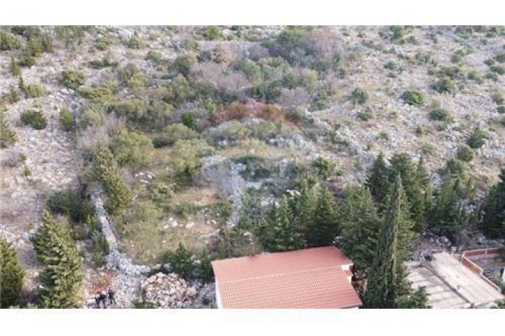 Land Starigrad, 640m2