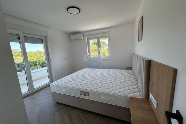 Flat Novalja, 78,10m2