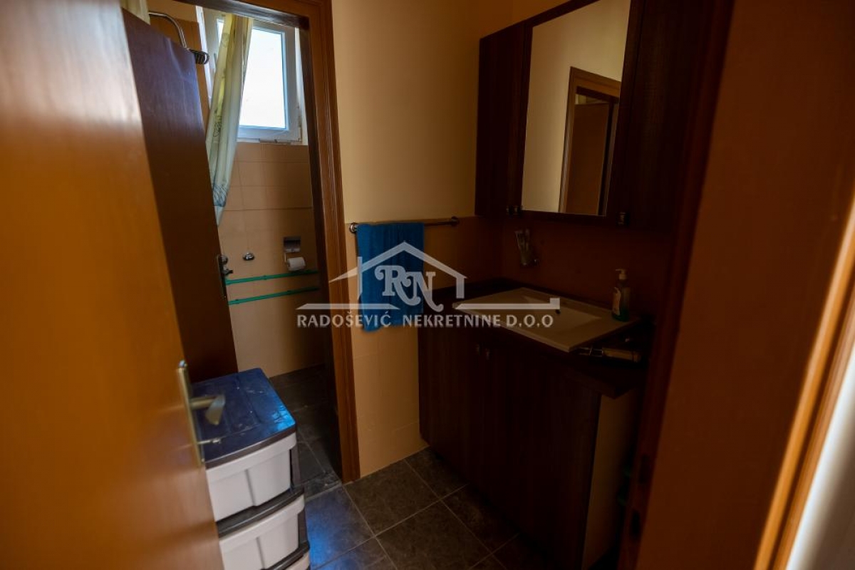 Gornji Milanovac, Srezojevci, 241m2 ID#1301