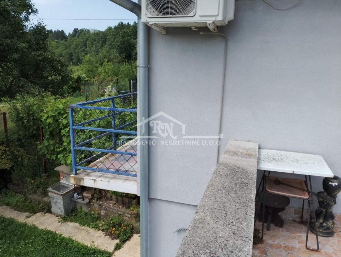 Barajevo, Vrelinska, 60m2, na 11, 24 ari placa ID#1331