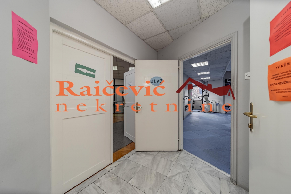 CUKARICA BANOVO BRDO 273m2 , 464000e