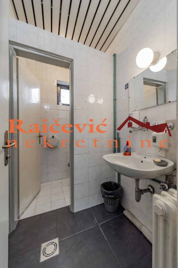 CUKARICA BANOVO BRDO 273m2 , 464000e