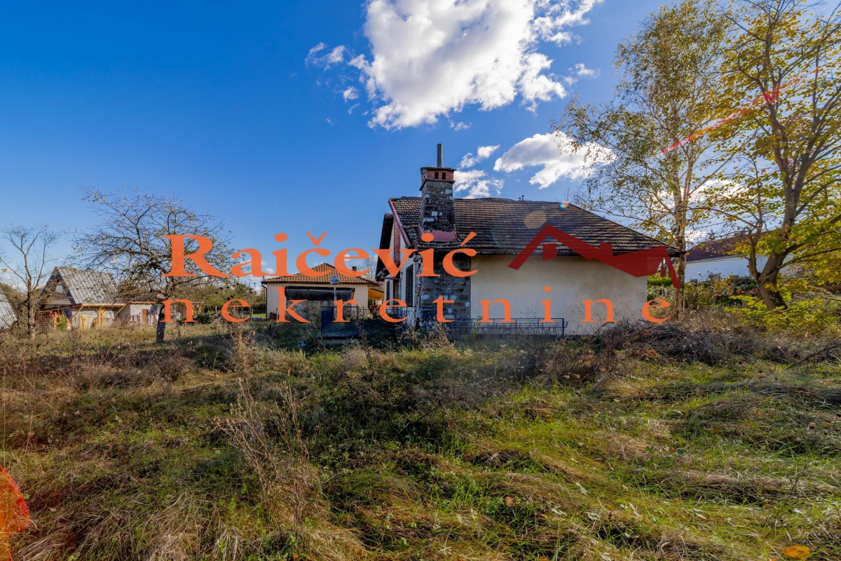 BARAJEVO BACEVAC 5115m2 , 250000e