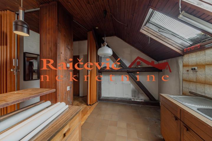 VRACAR VRACAR 100m2 , T , 185000e