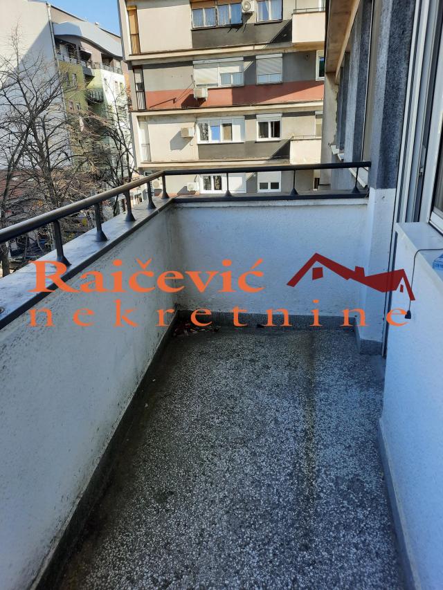 VRACAR KALENIC 40m2 , T , 168800e