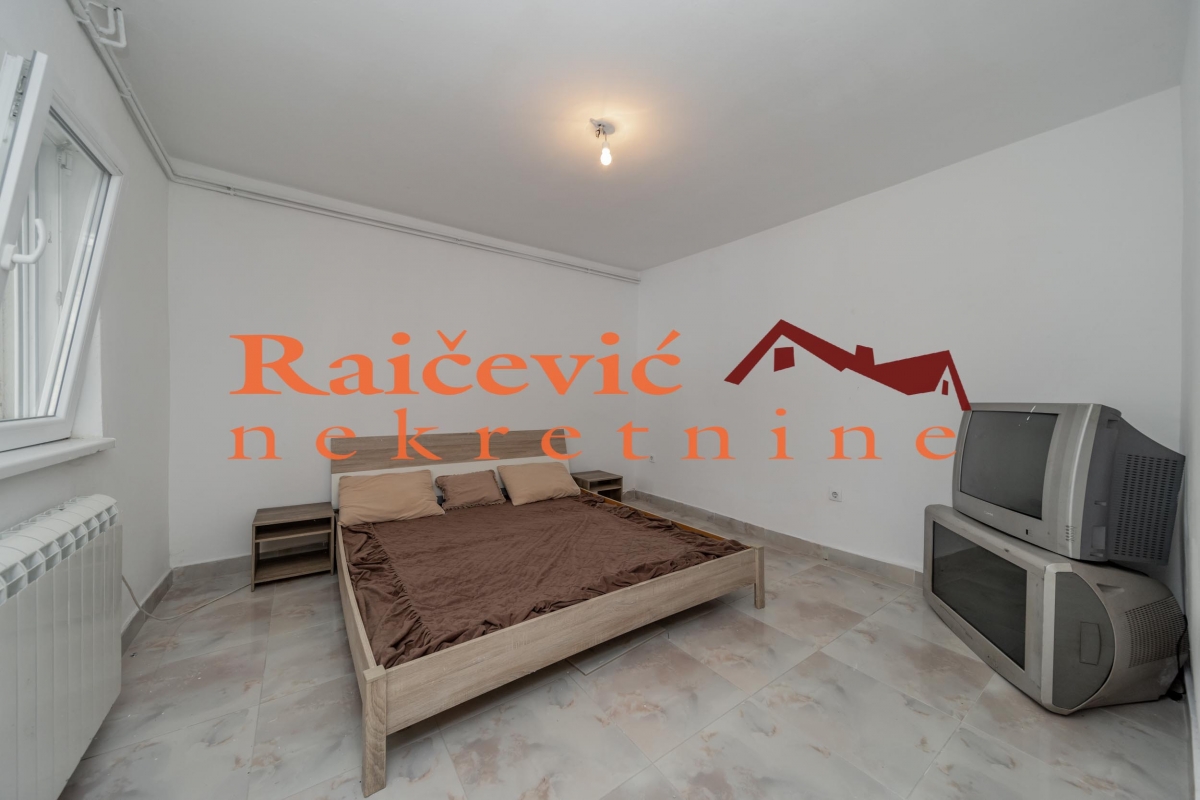 BARAJEVO MELJAK 280m2 , 2T , 189000e