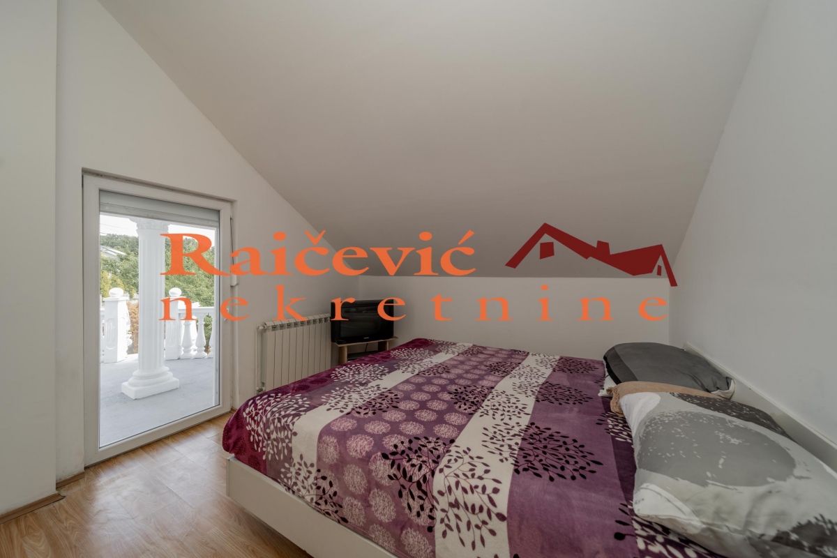 BARAJEVO MELJAK 280m2 , 2T , 189000e