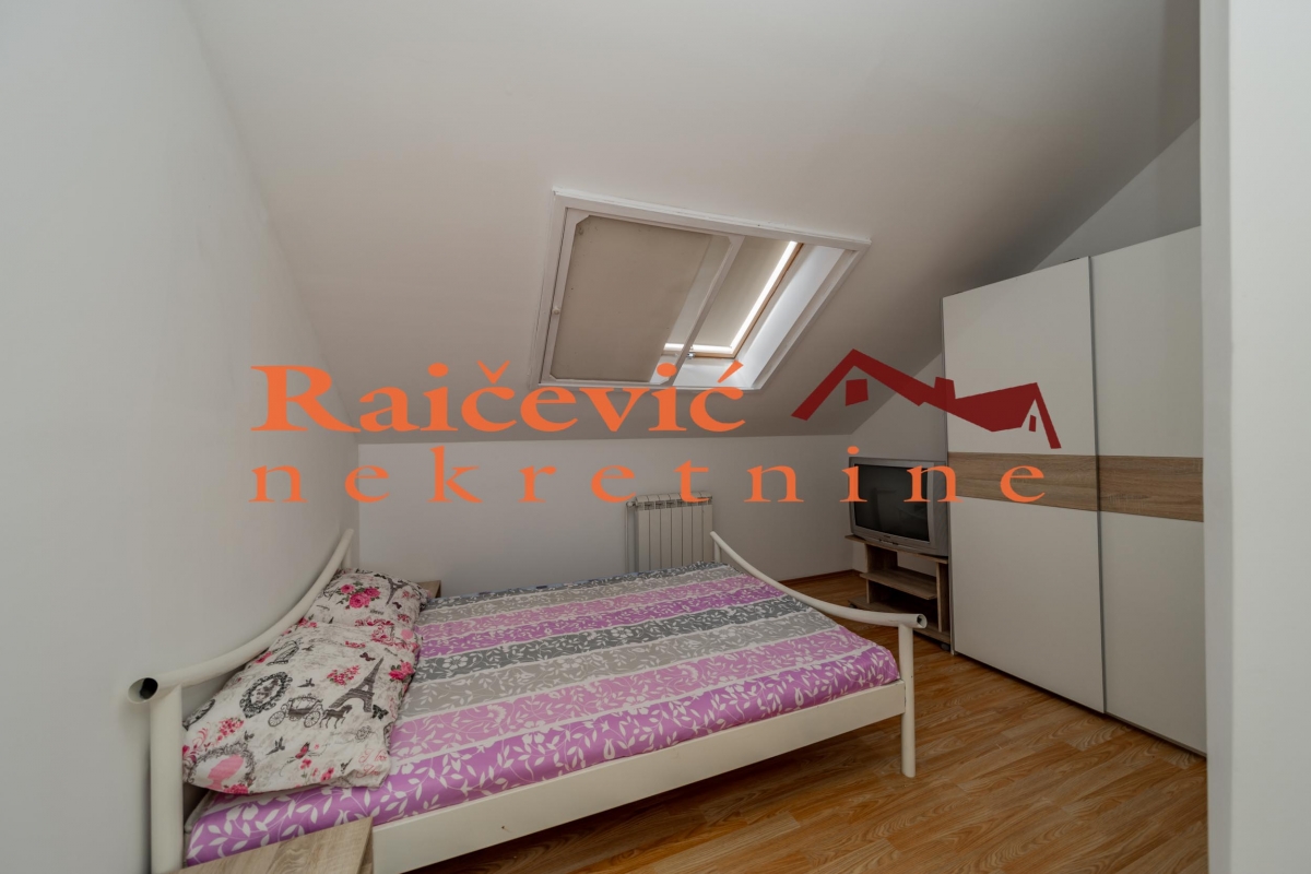 BARAJEVO MELJAK 280m2 , 2T , 189000e