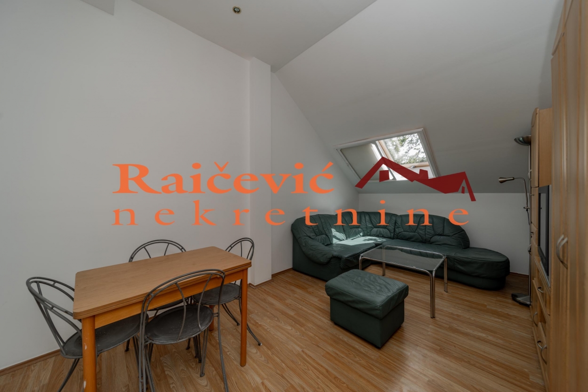 BARAJEVO MELJAK 280m2 , 2T , 189000e