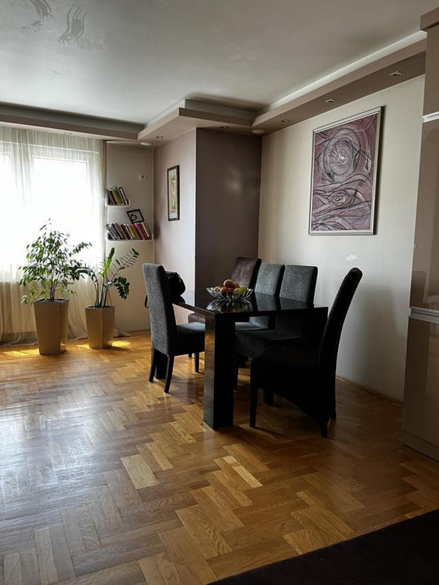 NOVI SAD - SOCIJALNO - 86. 00 m2