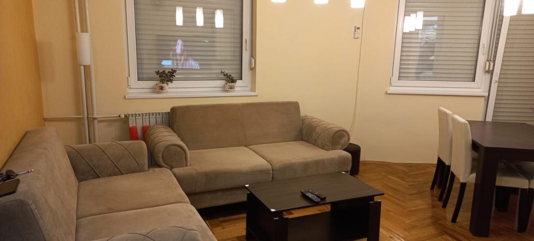 NOVI SAD - CENTAR - 46. 00 m2