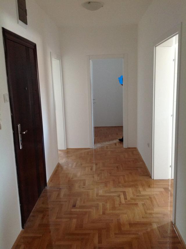 NOVI SAD - TELEP - 70. 00 m2