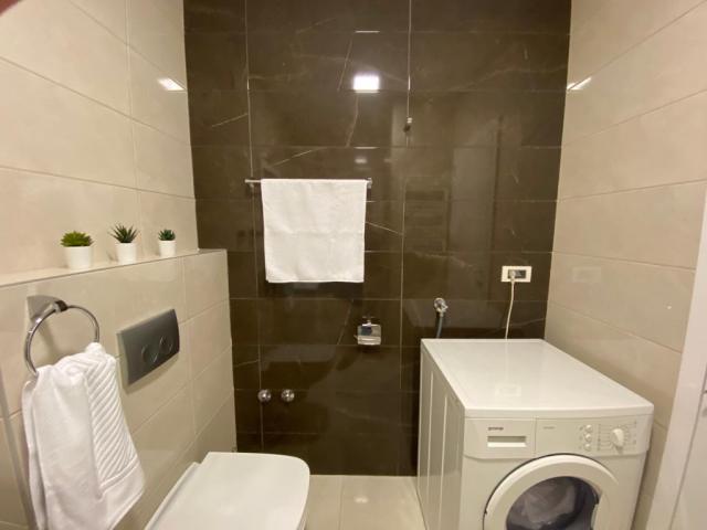 NOVI SAD - SAJAM - 62. 00 m2