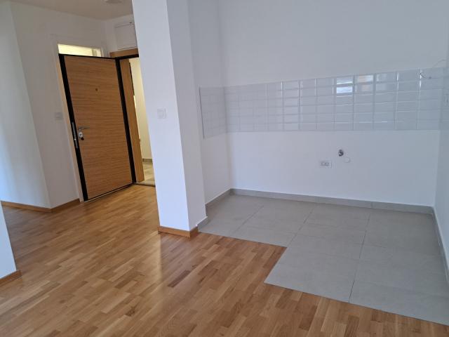 NOVI SAD - TELEP - 58. 00 m2