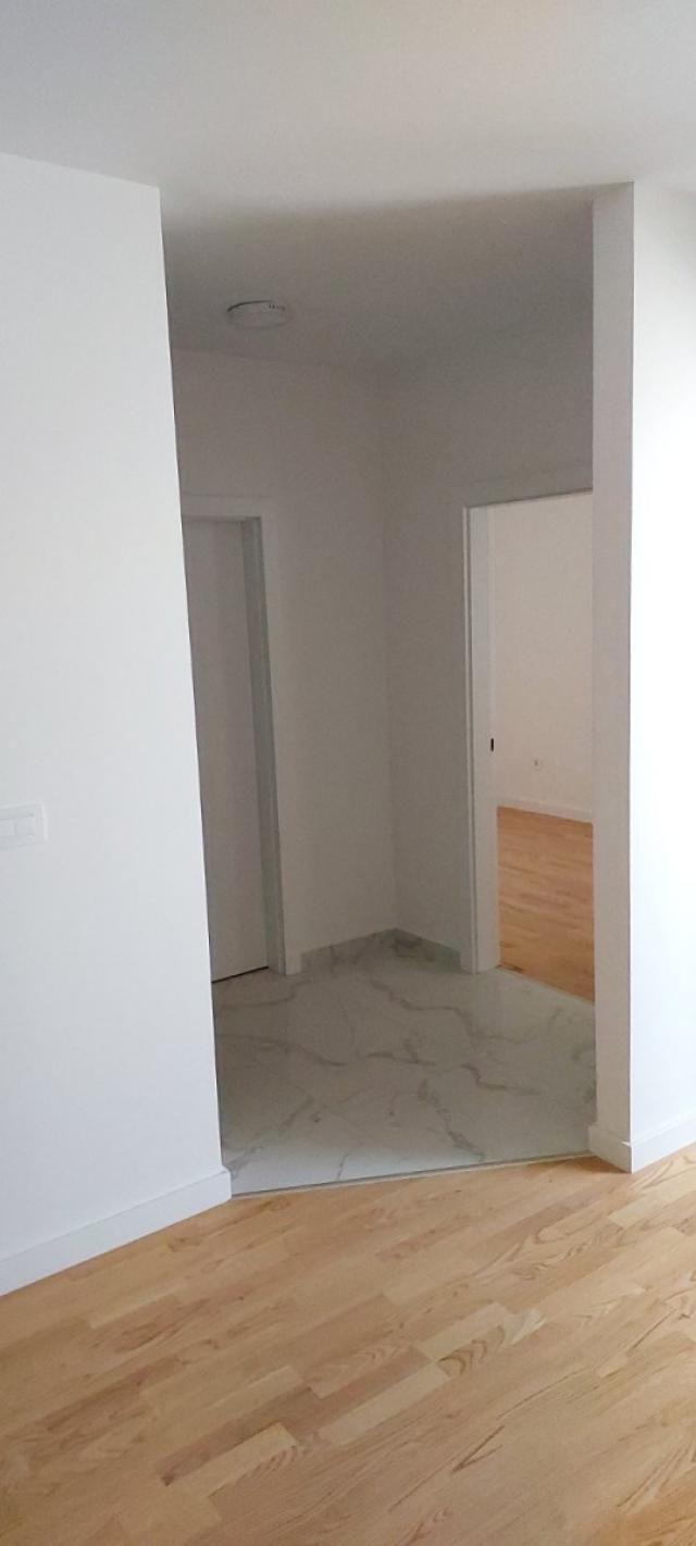 NOVI SAD - TELEP - 43. 00 m2