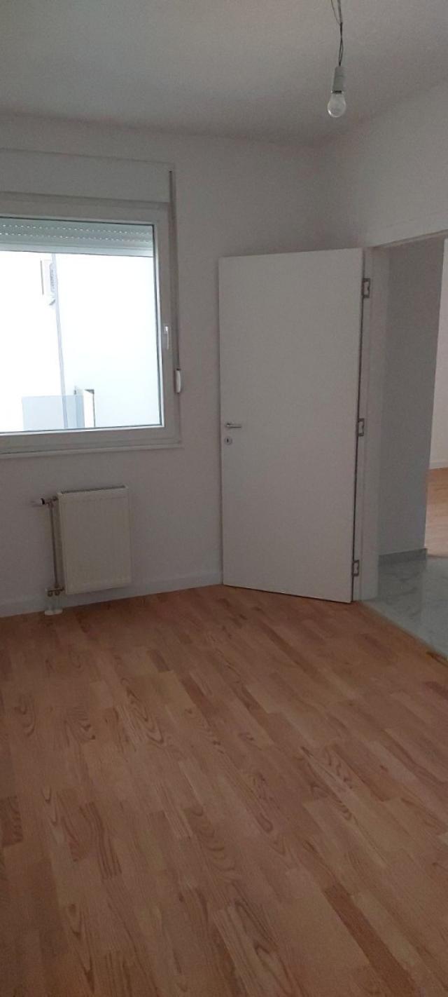 NOVI SAD - TELEP - 43. 00 m2