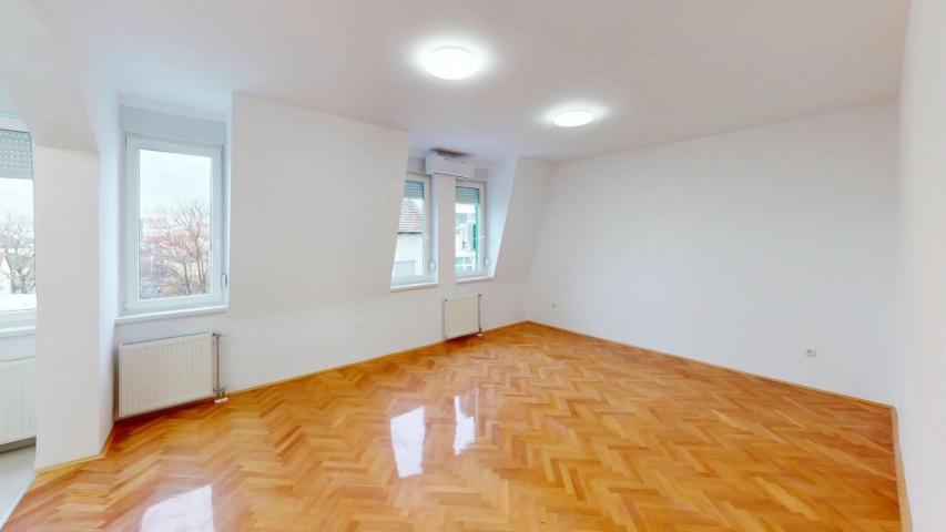 NOVI SAD - CENTAR - 70. 00 m2