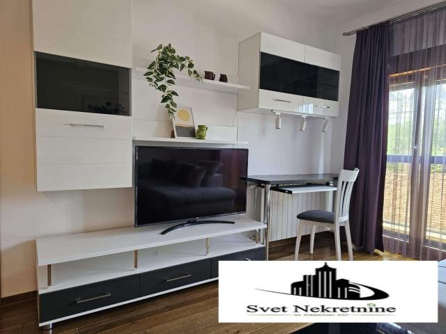 NOVI SAD - CENTAR - 54. 00 m2