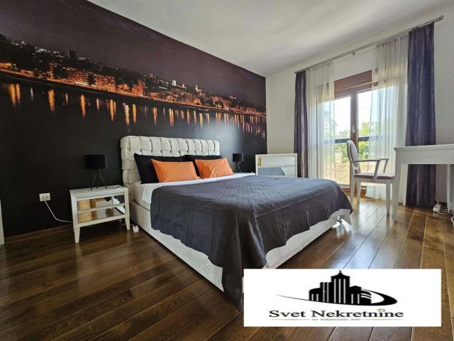 NOVI SAD - CENTAR - 54. 00 m2