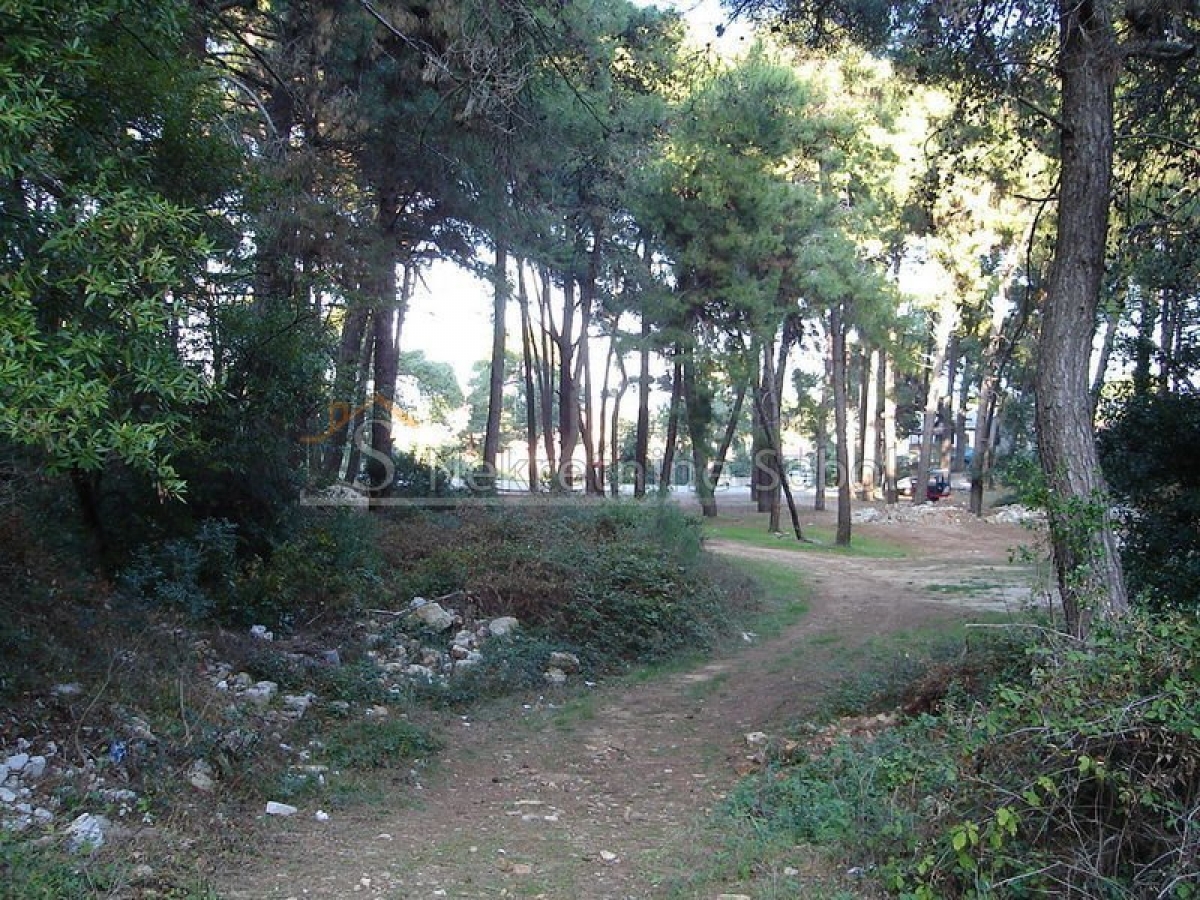 Veli Lošinj - Građevinsko, 1995 M2