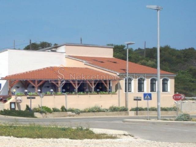 Mali Lošinj - Kuća, 447. 10 m2