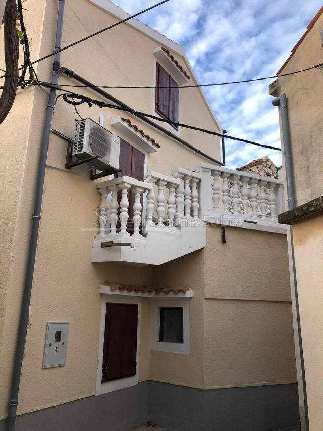 Mali Lošinj, Otok Susak - Kuća, 70 m2