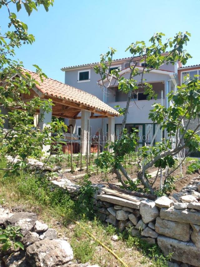 Zbicina, Island Cres - House, 135 m2