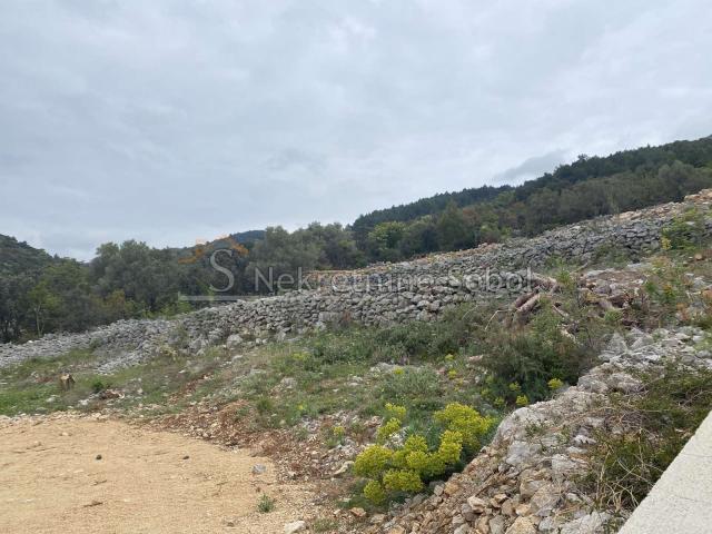 Miholašćica, Otok Cres - Građevinsko, 1366 m2